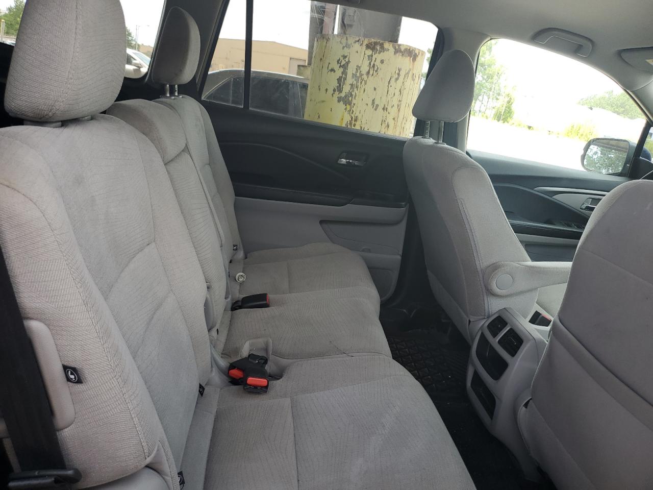 5FNYF6H16JB067223 2018 Honda Pilot Lx