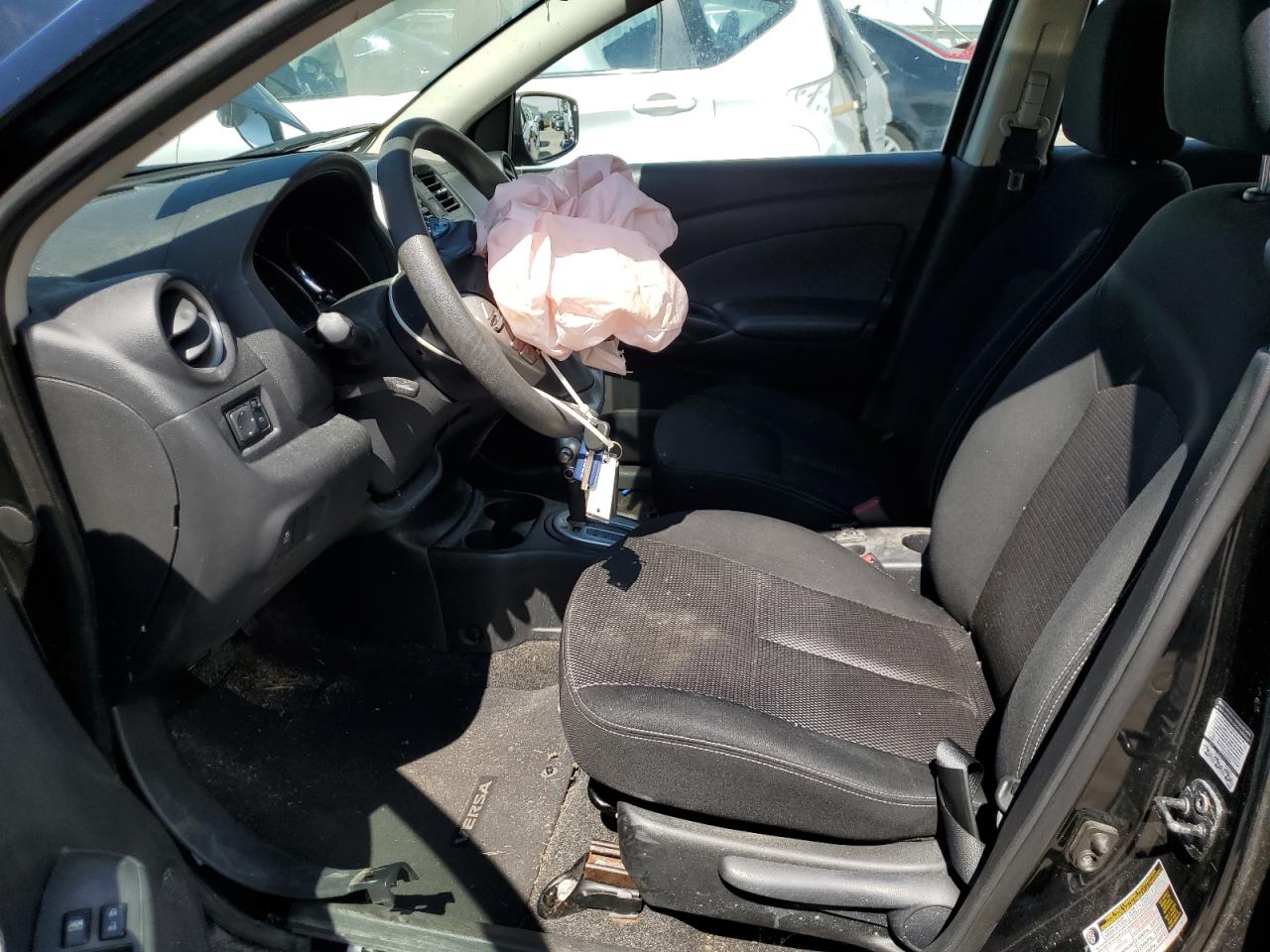 3N1CN7AP2FL890308 2015 Nissan Versa S