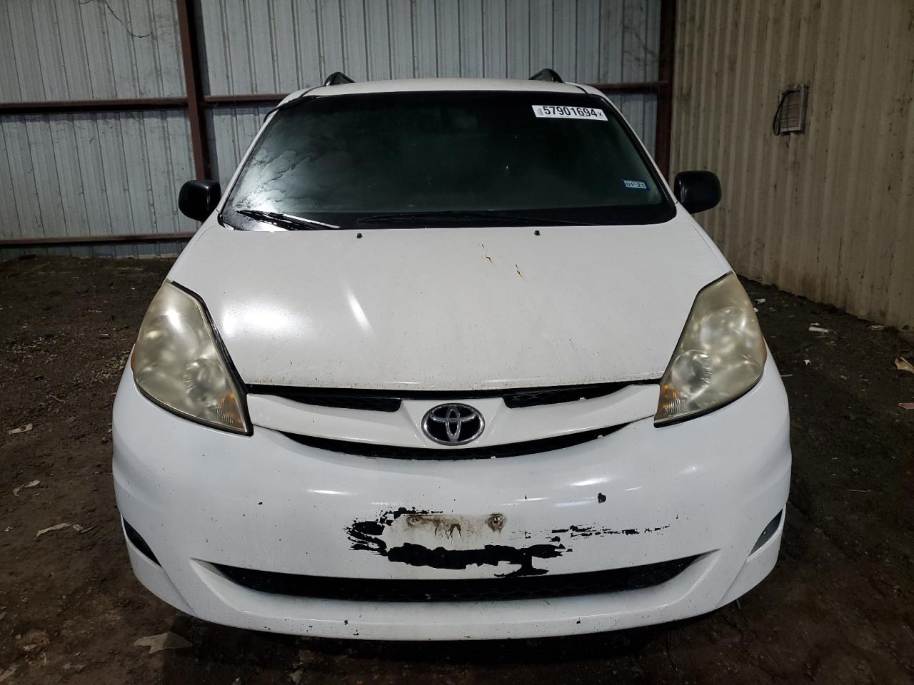 5TDKK4CC8AS300495 2010 Toyota Sienna Ce