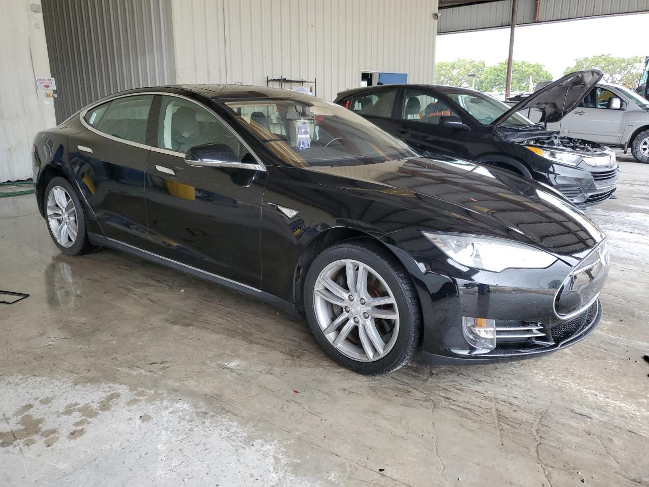 5YJSA1H10EFP42433 2014 Tesla Model S