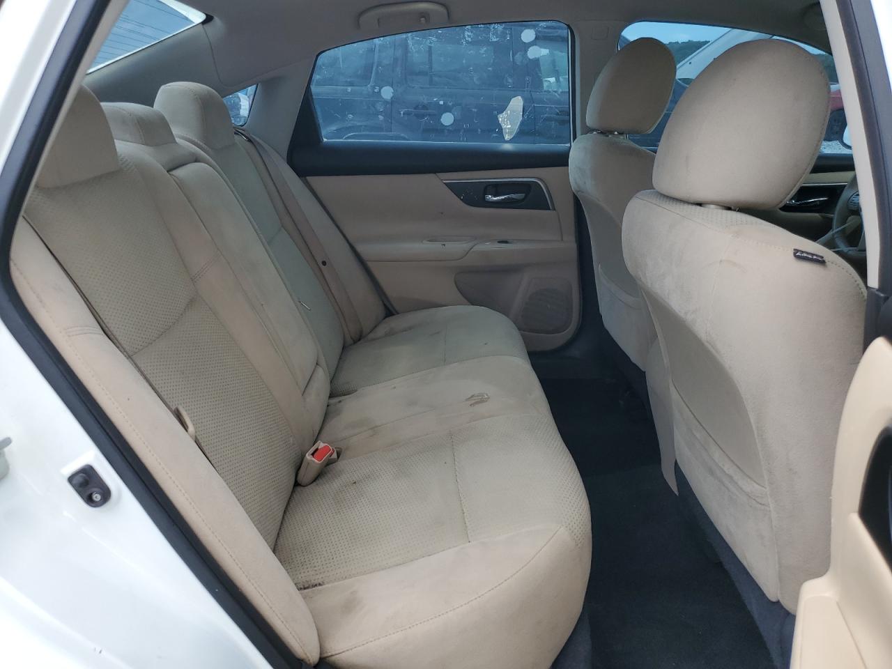 2015 Nissan Altima 2.5 vin: 1N4AL3AP6FC583079