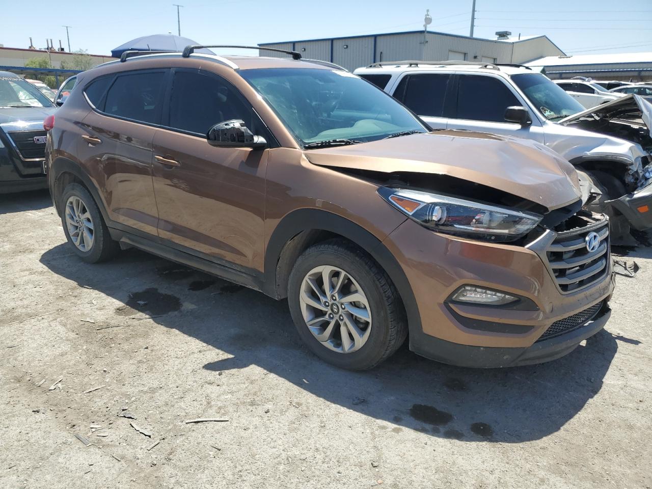 2016 Hyundai Tucson Limited vin: KM8J33A43GU188767