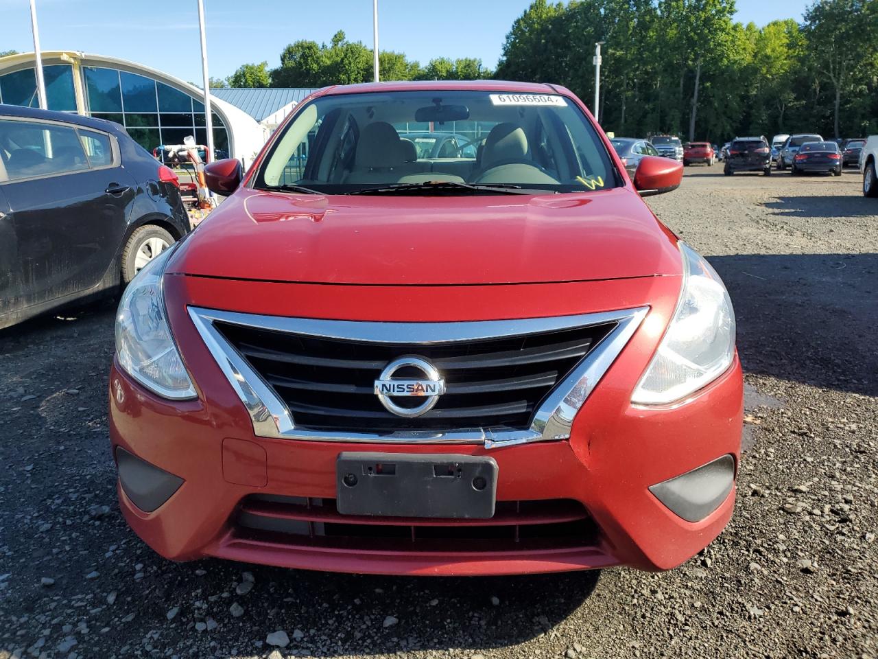 2015 Nissan Versa S vin: 3N1CN7APXFL812066