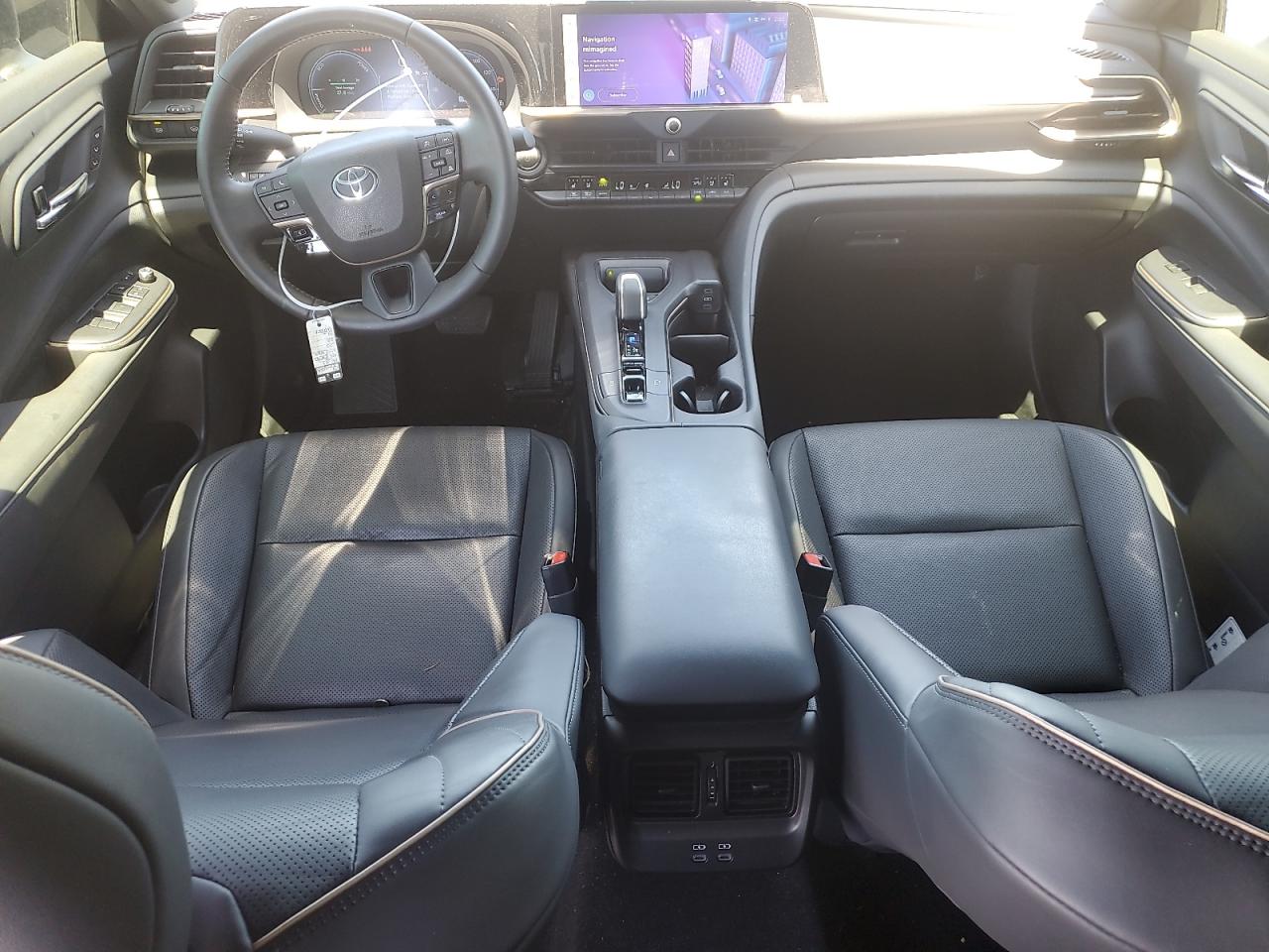 JTDAFAAF9P3000406 2023 Toyota Crown Platinum