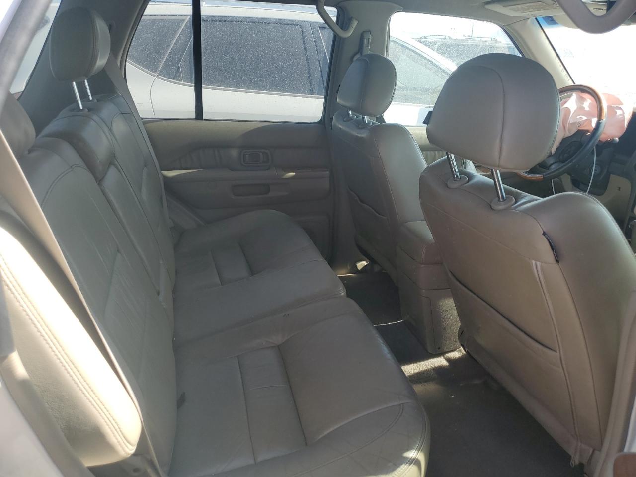 JNRDR09Y42W261065 2002 Infiniti Qx4