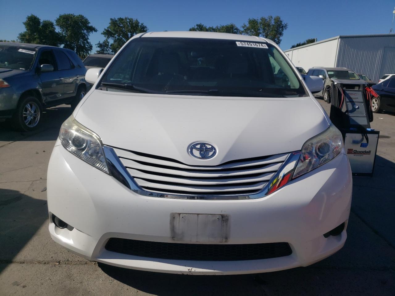 5TDKK3DC9FS594649 2015 Toyota Sienna Le