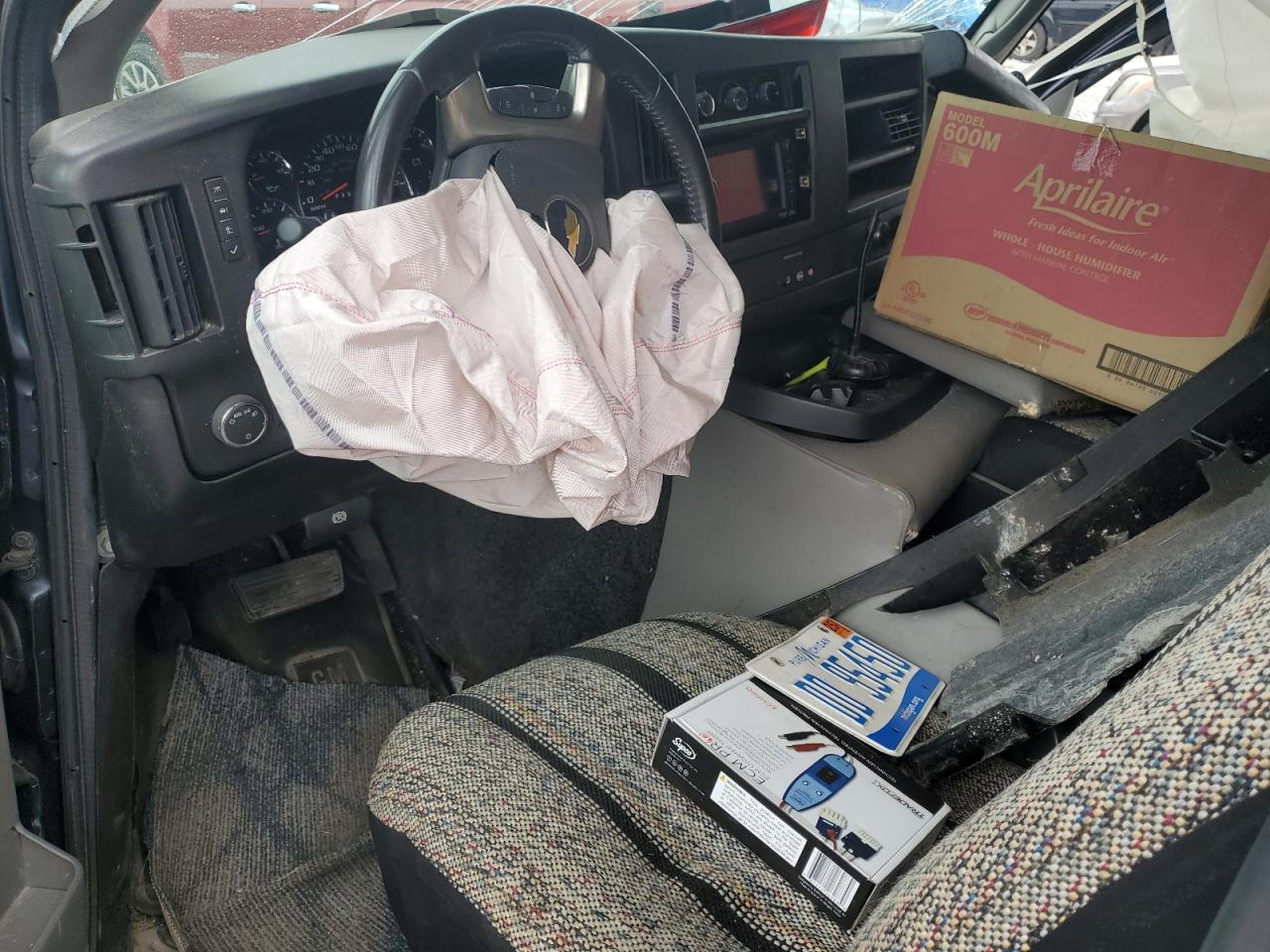 1GNSHCF41E1141729 2014 Chevrolet Express G1500 Lt