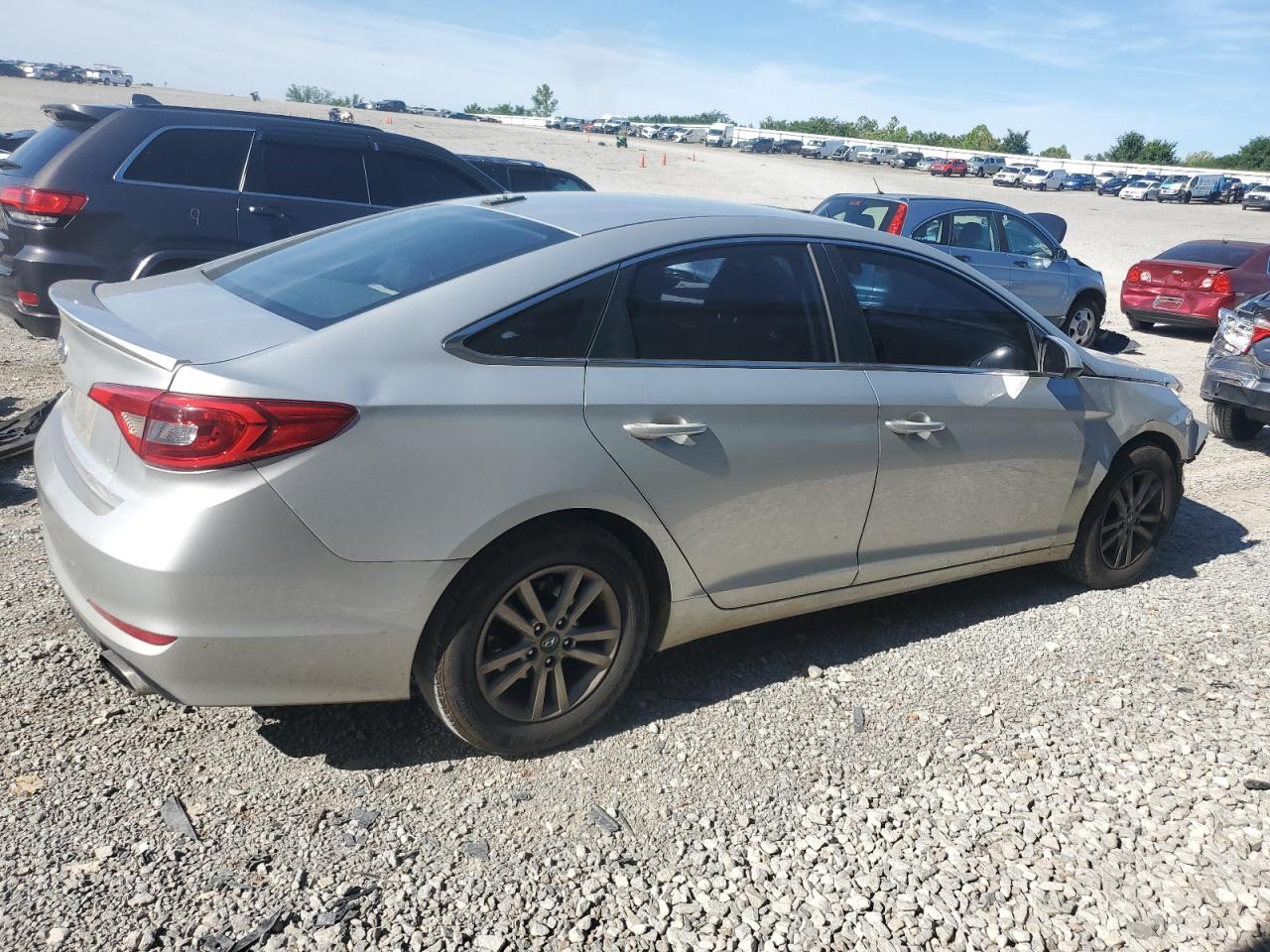 Lot #2738918638 2015 HYUNDAI SONATA SE