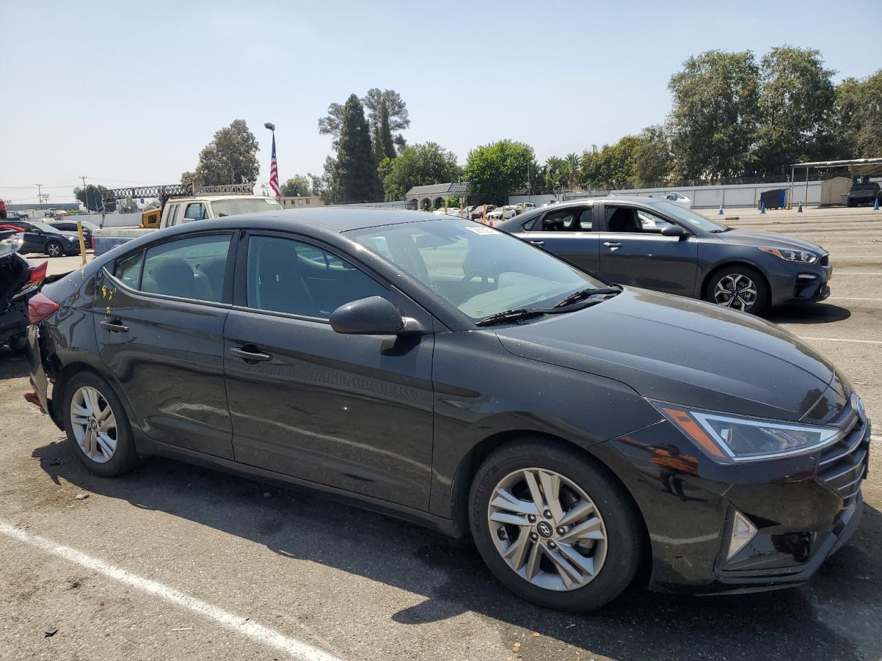 2020 Hyundai Elantra Sel vin: 5NPD84LF3LH522355