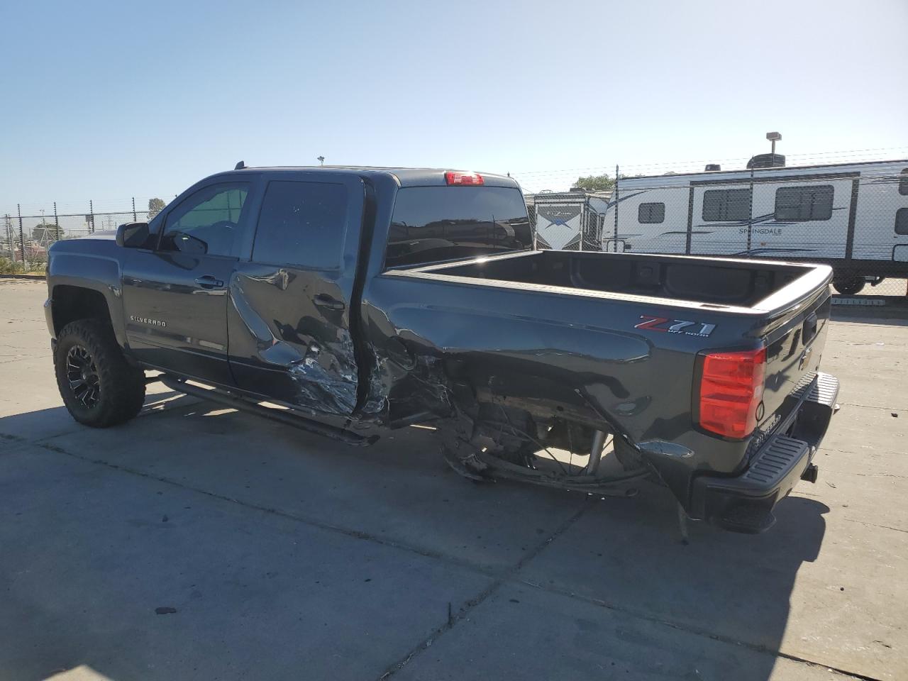 3GCUKREC6JG357845 2018 Chevrolet Silverado K1500 Lt