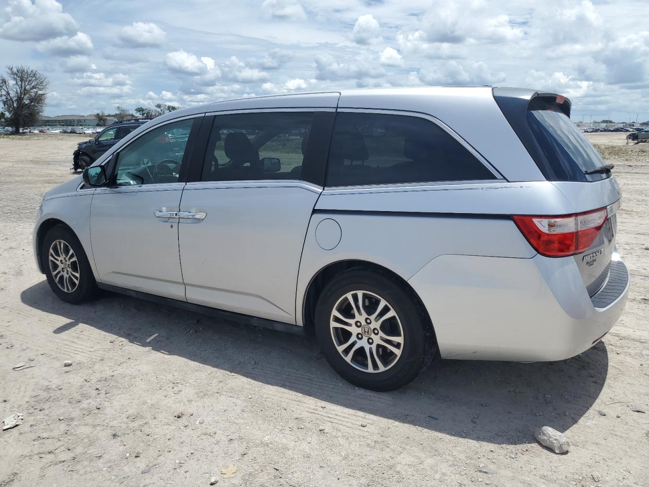 2013 Honda Odyssey Exl vin: 5FNRL5H68DB030648