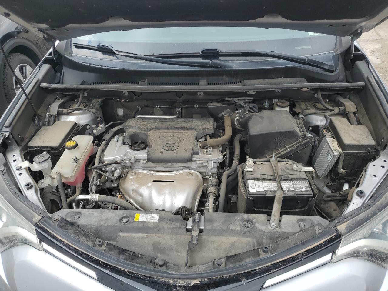 2T3RFREV5HW615441 2017 Toyota Rav4 Xle