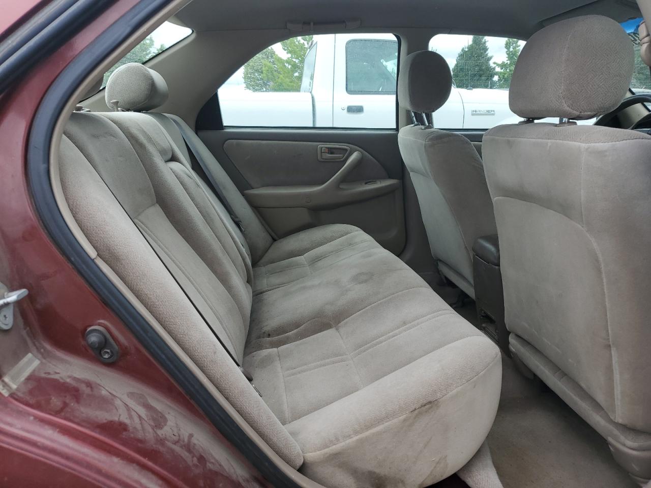 4T1BG22K3YU635213 2000 Toyota Camry Ce