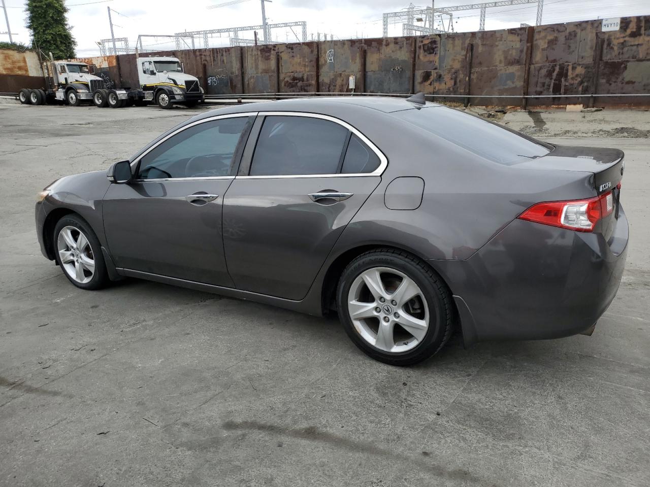 JH4CU2F62AC017597 2010 Acura Tsx