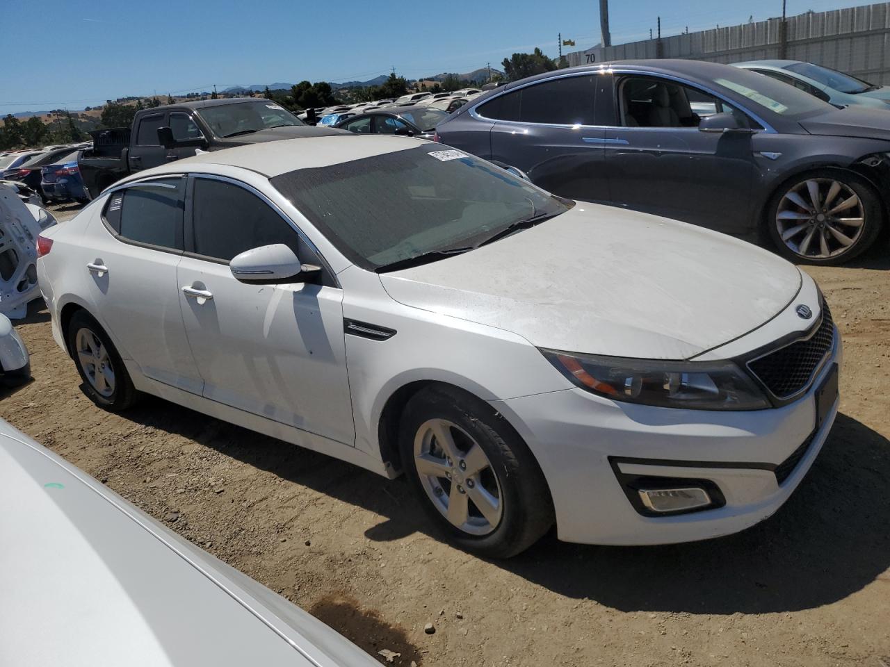 2015 Kia Optima Lx vin: 5XXGM4A73FG490043