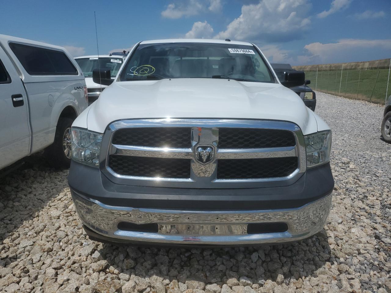 2016 Ram 1500 St vin: 3C6JR6DT7GG238880