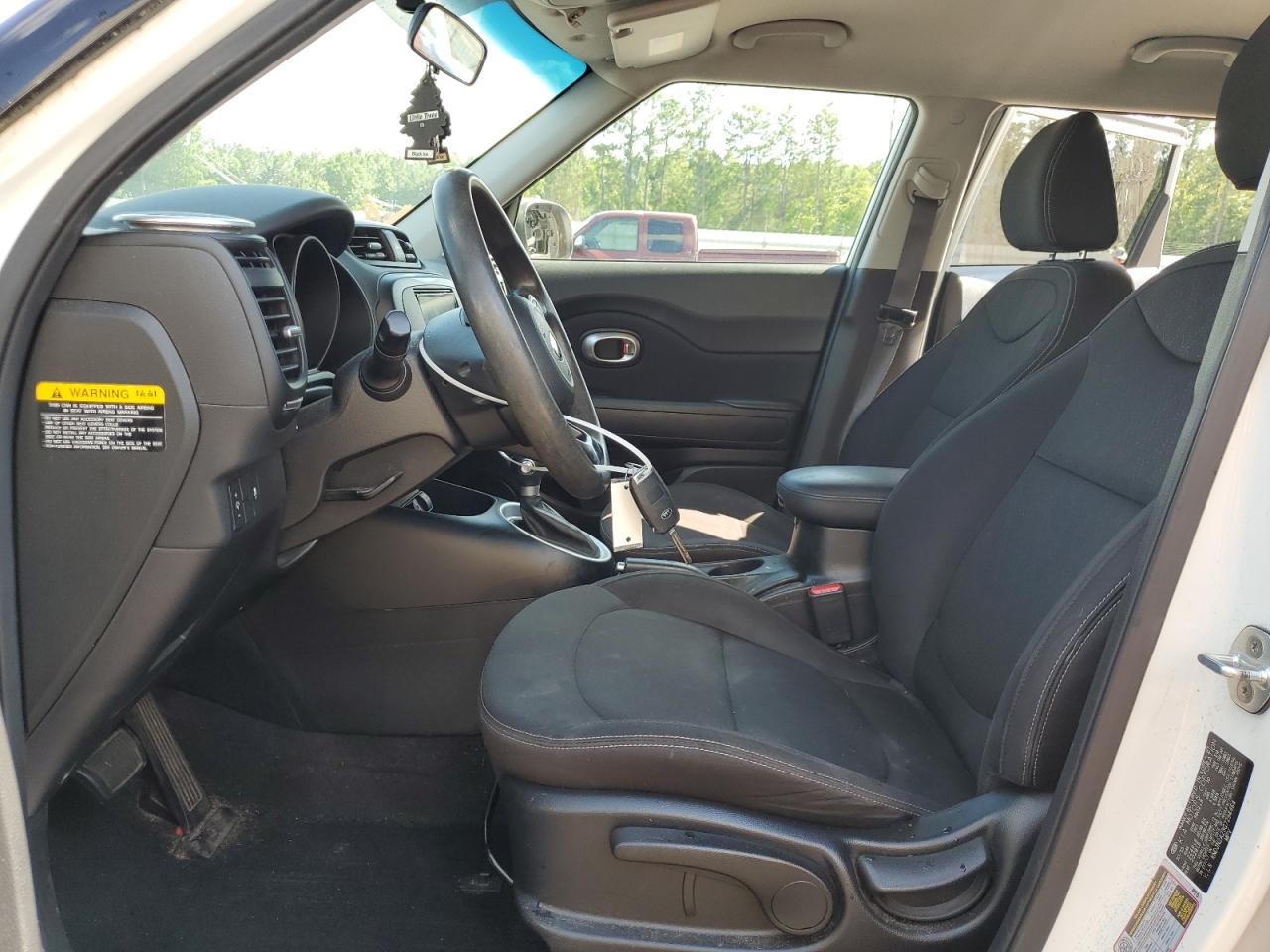 KNDJN2A23G7294464 2016 Kia Soul