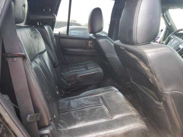 VIN 5LMJJ2JT8FEJ05170 2015 Lincoln Navigator no.11