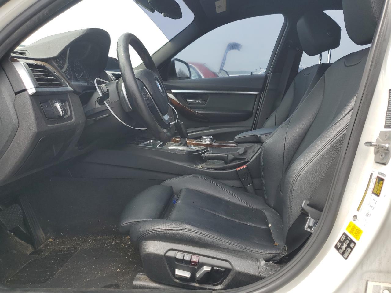 WBA8E3C56GK501578 2016 BMW 328 Xi Sulev