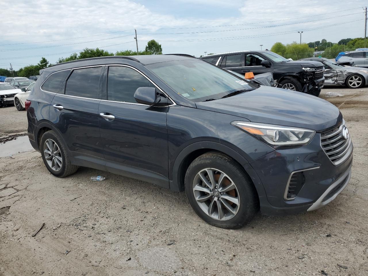 2017 Hyundai Santa Fe Se vin: KM8SMDHF6HU226475