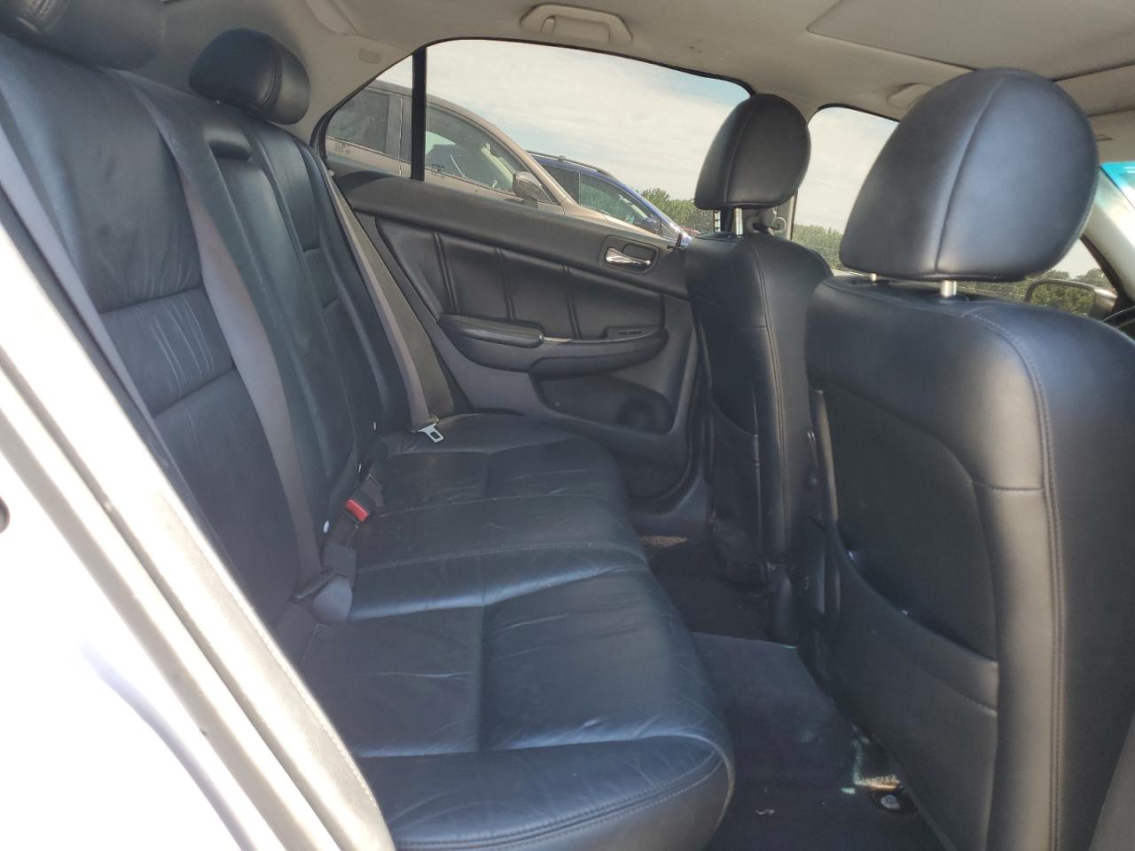 1HGCM56894A118559 2004 Honda Accord Ex