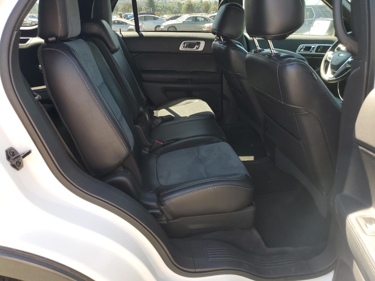 1FM5K7D82FGA65274 2015 Ford Explorer Xlt