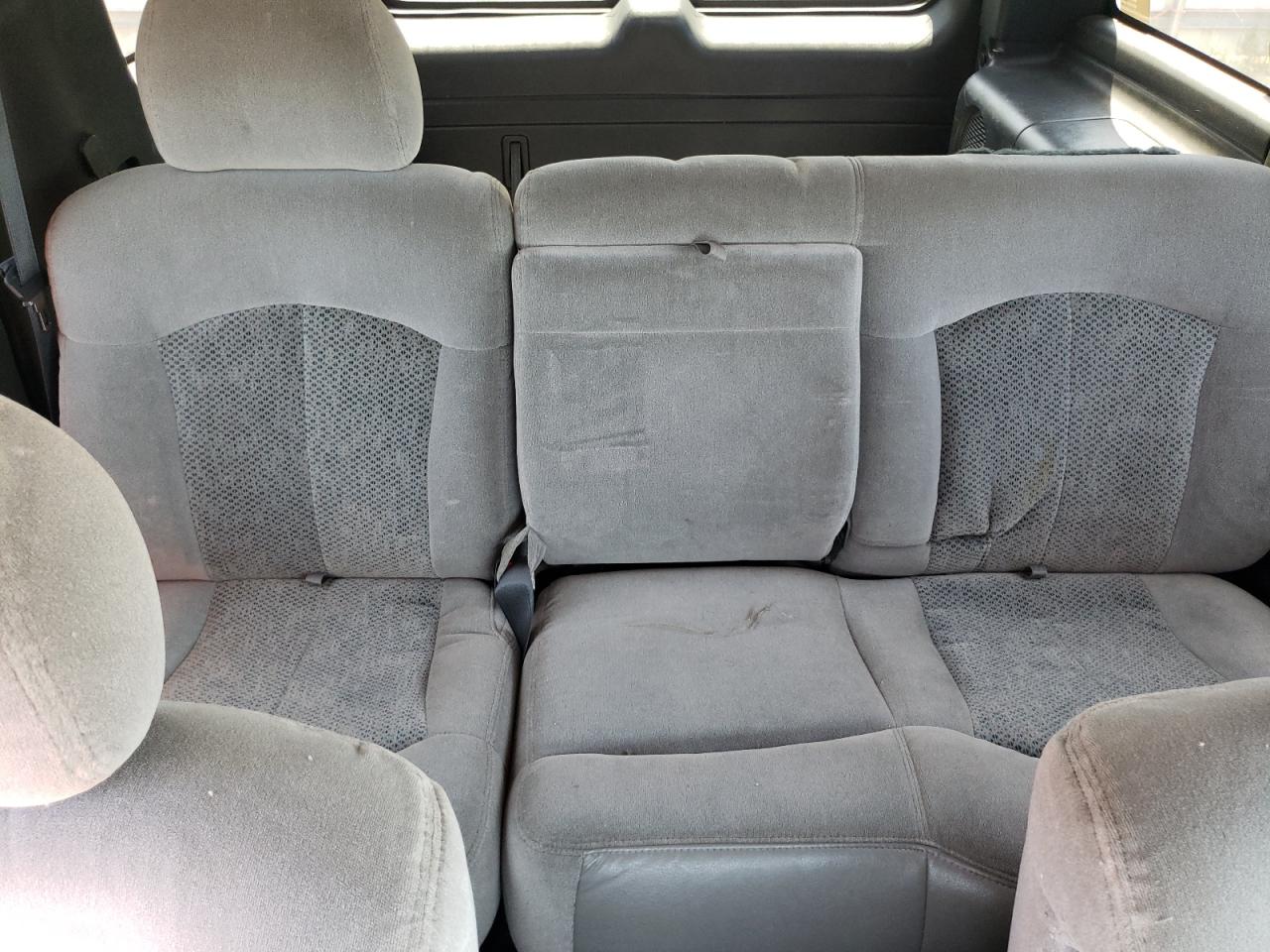 1GNEK13TX1J117485 2001 Chevrolet Tahoe K1500