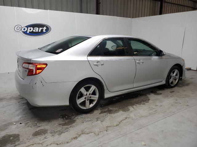 VIN 4T1BF1FKXDU274807 2013 Toyota Camry, L no.3