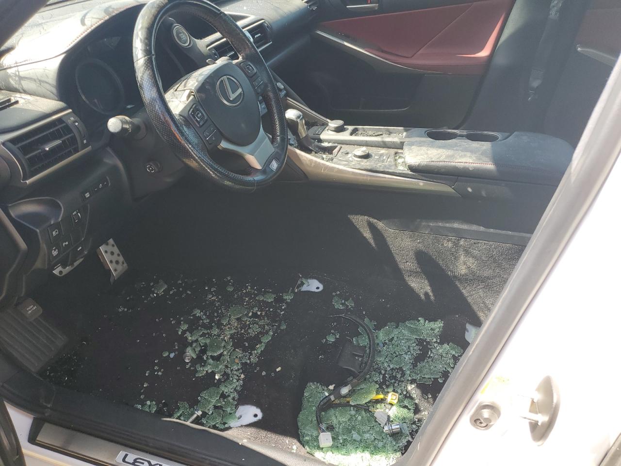 JTHBA1D22J5079018 2018 Lexus Is 300