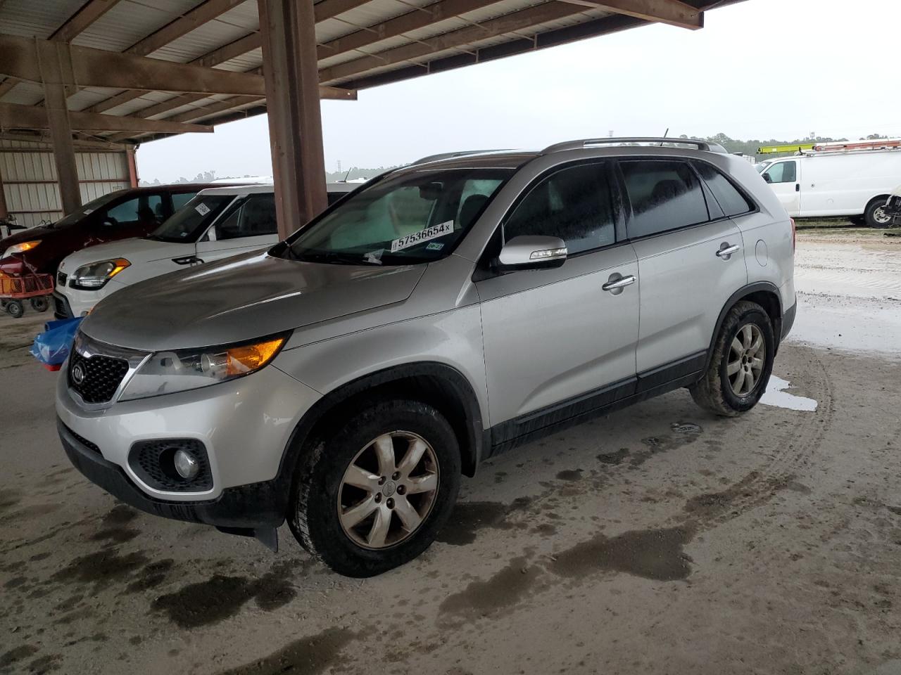 5XYKT3A61CG295306 2012 Kia Sorento Base