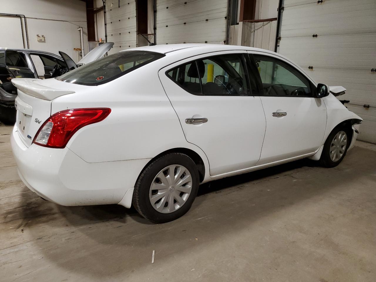 3N1CN7AP0EL841977 2014 Nissan Versa S