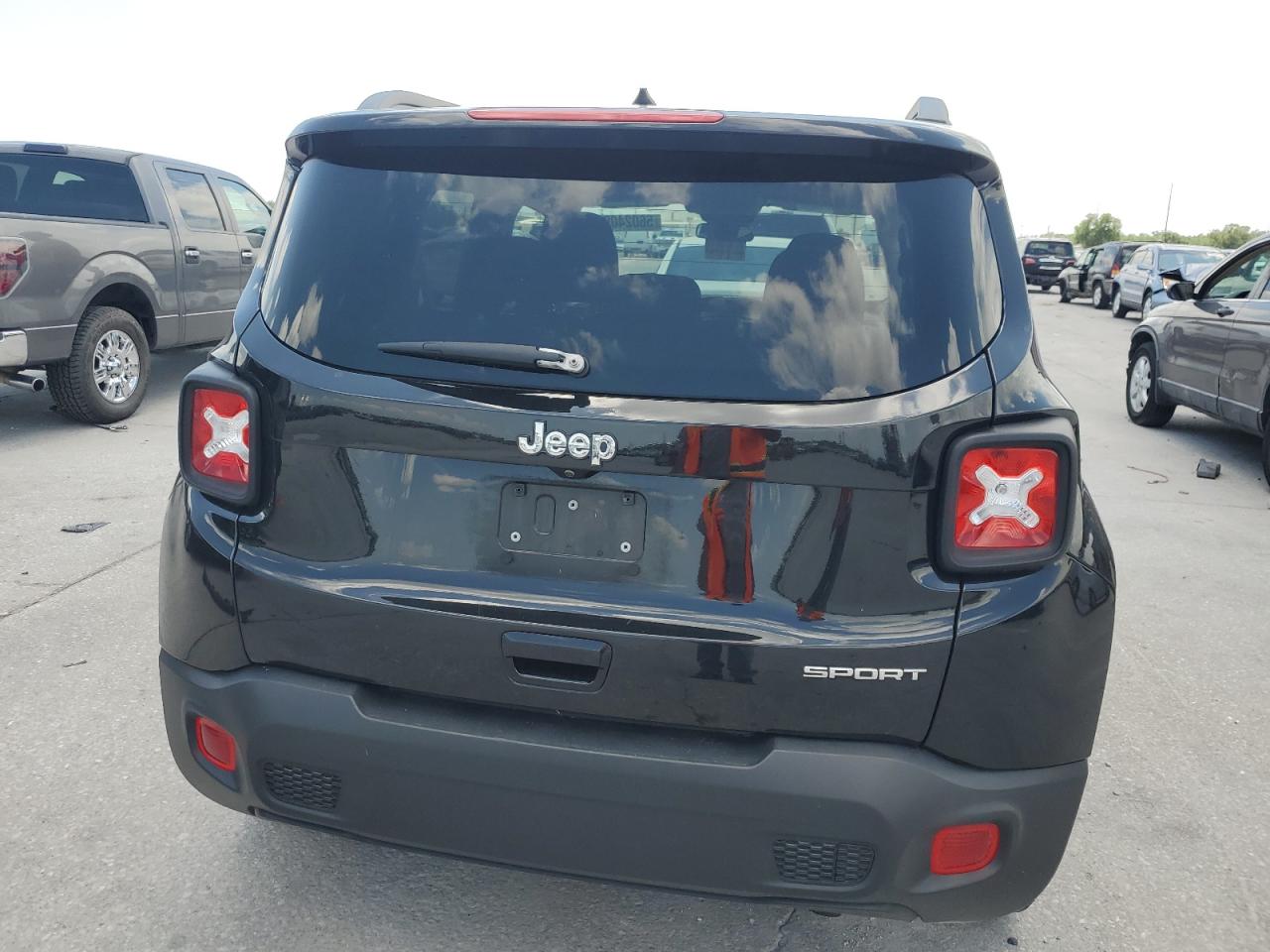 ZACNJAAB7LPL12868 2020 Jeep Renegade Sport