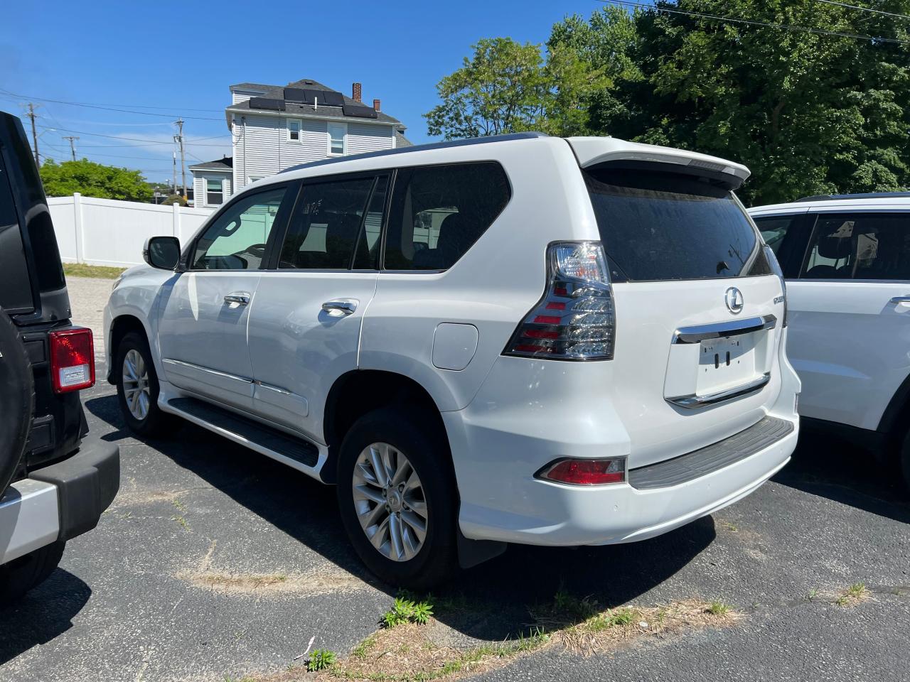 2016 Lexus Gx 460 vin: JTJBM7FX1G5141213