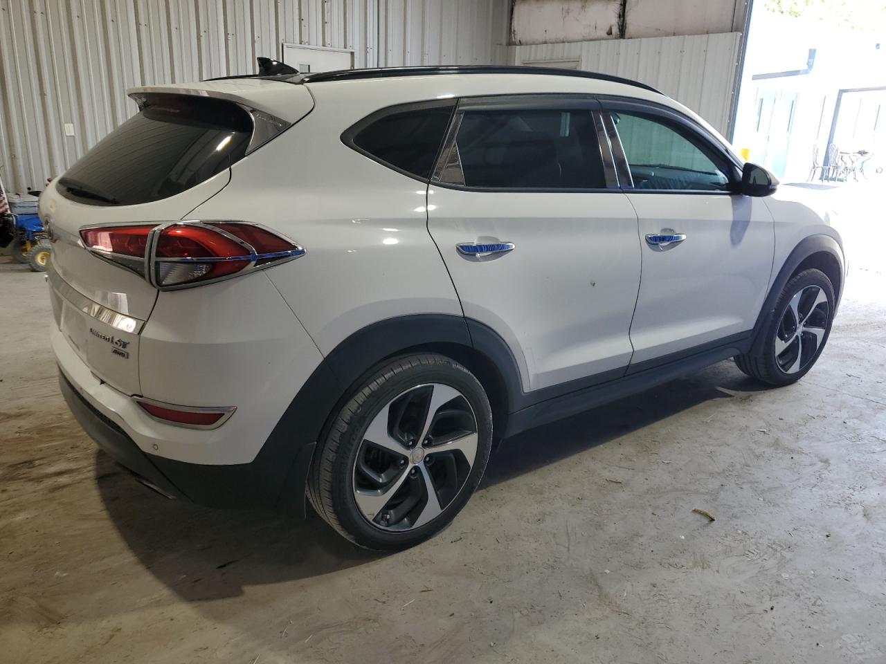 2016 Hyundai Tucson Limited vin: KM8J3CA21GU057819