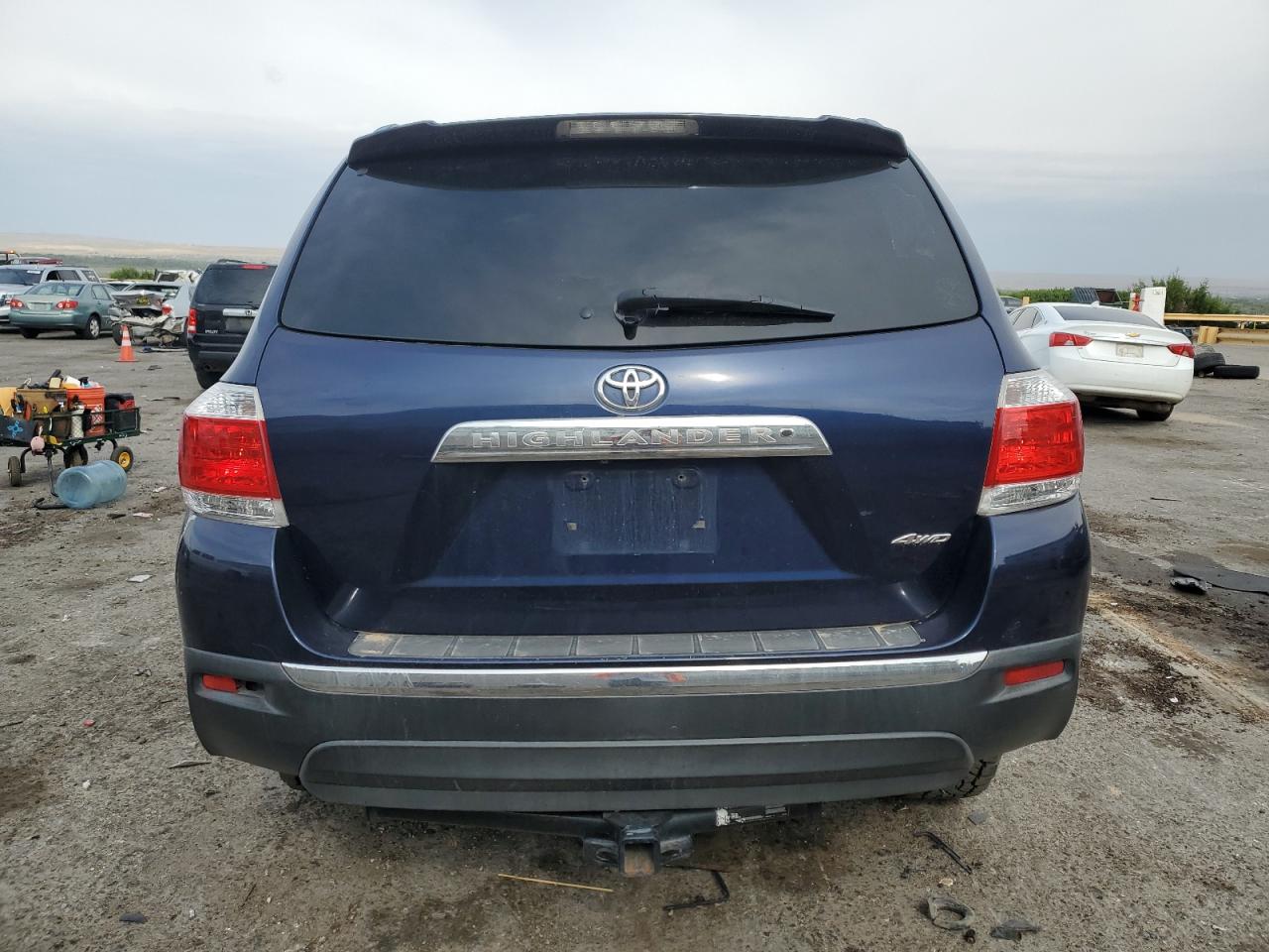 2012 Toyota Highlander Base vin: 5TDBK3EH1CS129787