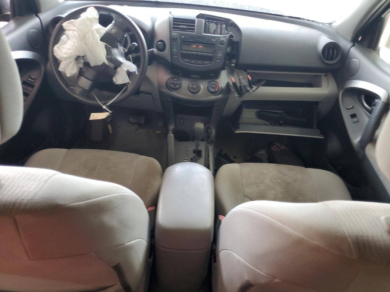 2T3BF4DV4BW129149 2011 Toyota Rav4