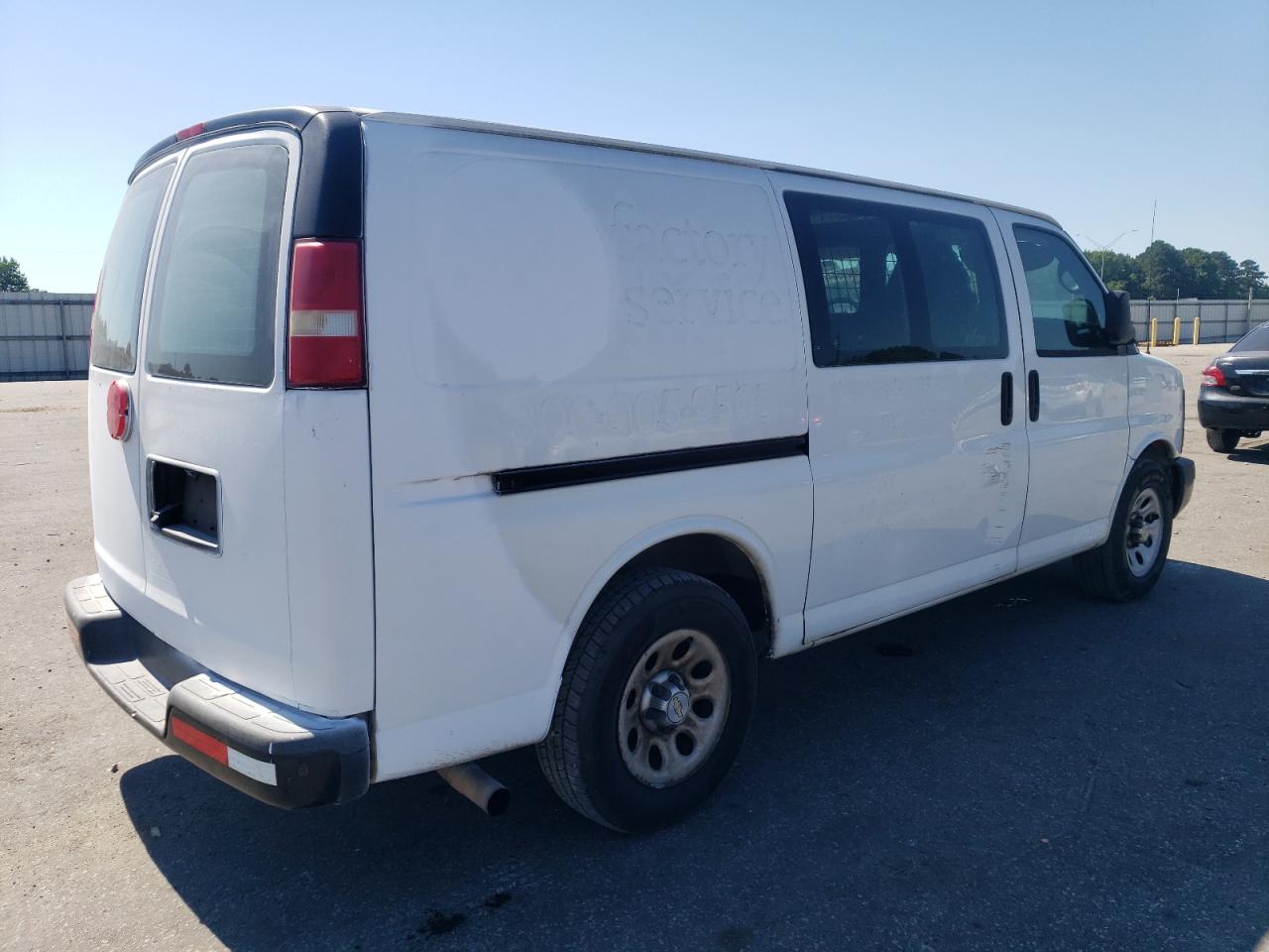 1GCSGAFX5E1153683 2014 Chevrolet Express G1500