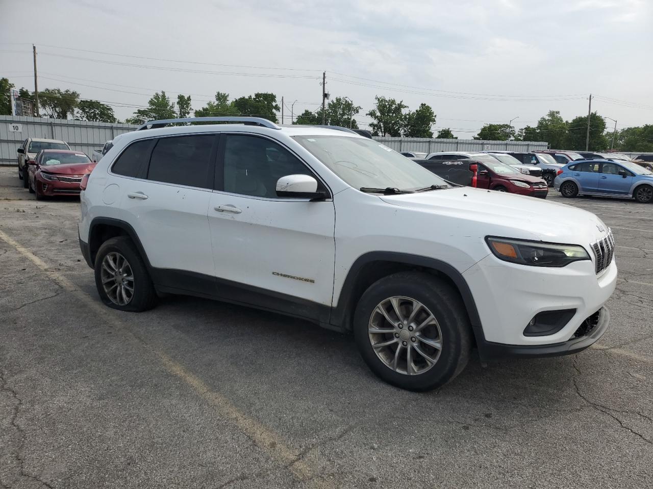 1C4PJMLB1KD259043 2019 Jeep Cherokee Latitude Plus 1C4PJMLB1KD259043 2019 Jeep Cherokee Latitude Plus