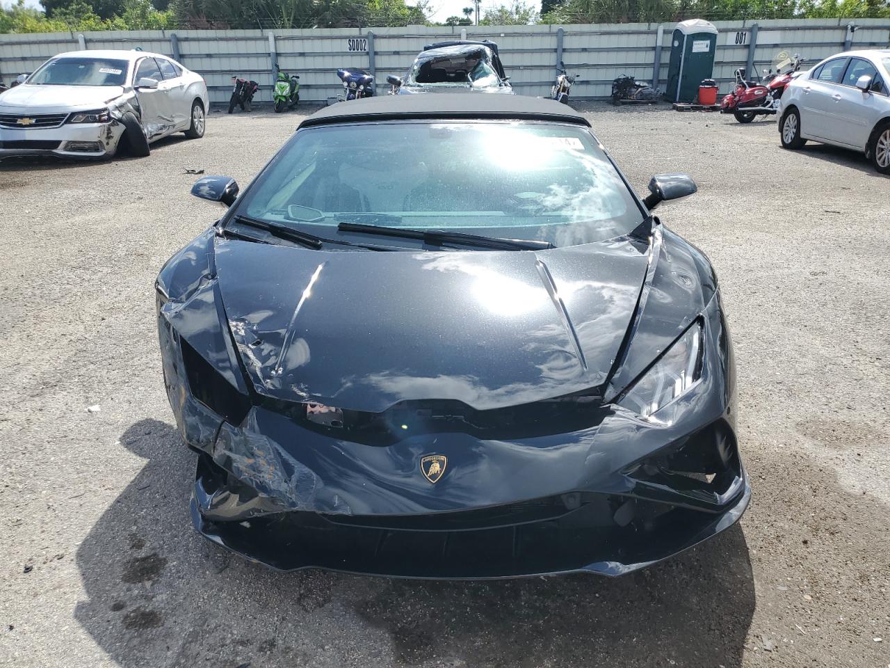 ZHWUT5ZF5NLA18944 2022 Lamborghini Huracan Evo