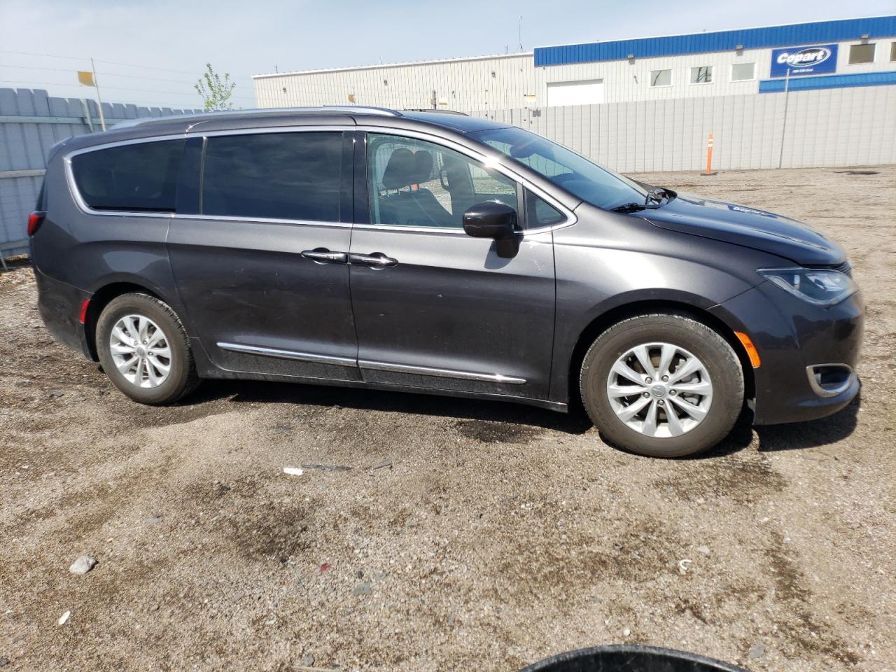 2C4RC1BG5JR110600 2018 Chrysler Pacifica Touring L