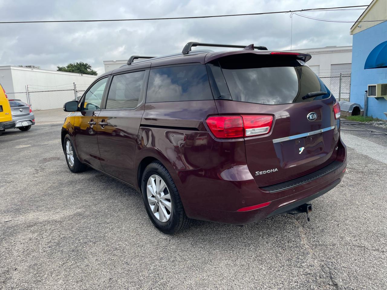 2016 Kia Sedona Lx vin: KNDMB5C10G6189169