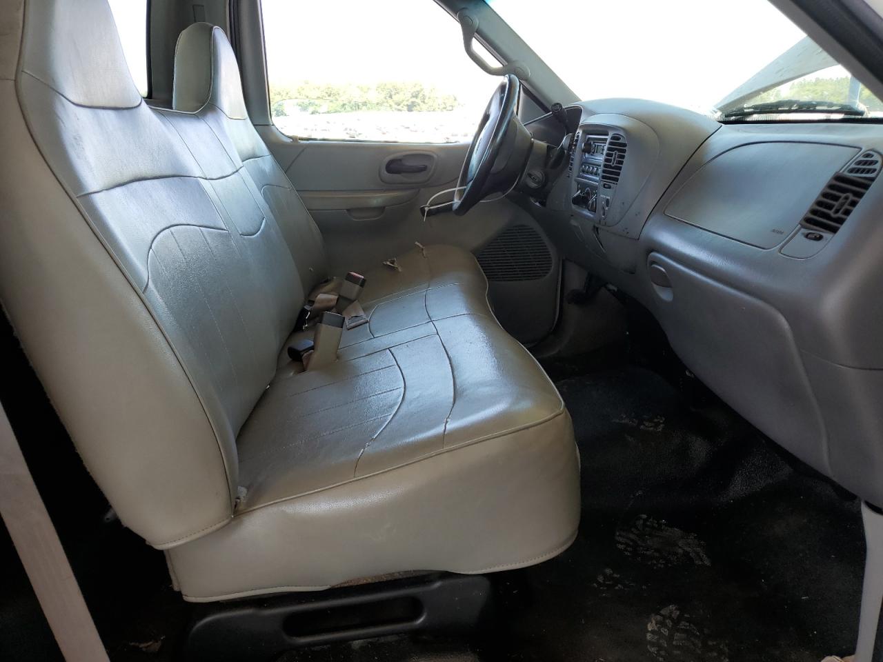 1FTZF1726YNB52656 2000 Ford F150