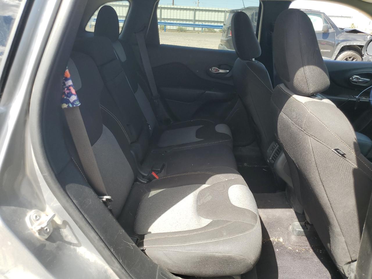 1C4PJMABXGW194742 2016 Jeep Cherokee Sport