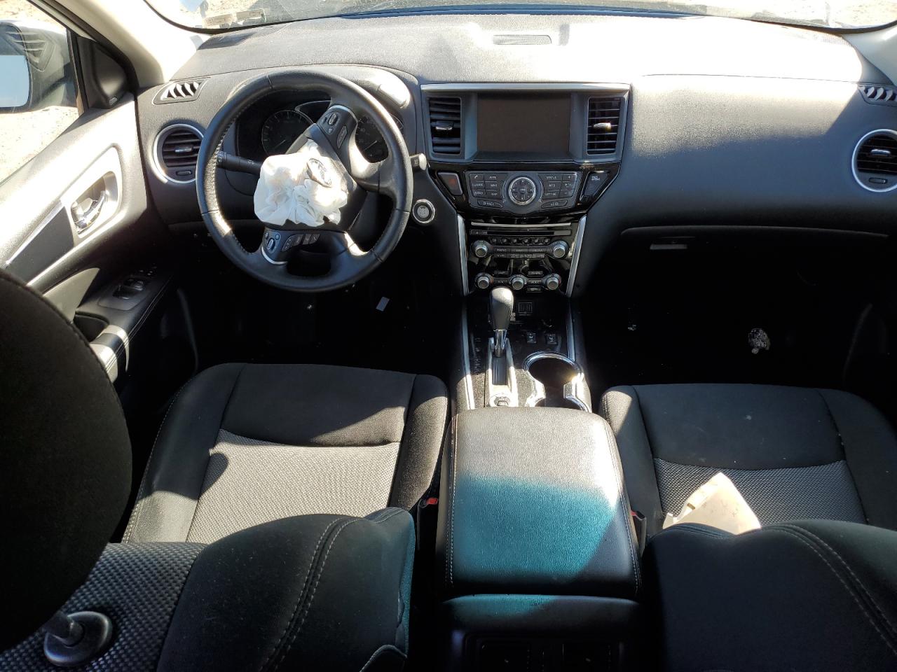 5N1DR2MM7JC656224 2018 Nissan Pathfinder S