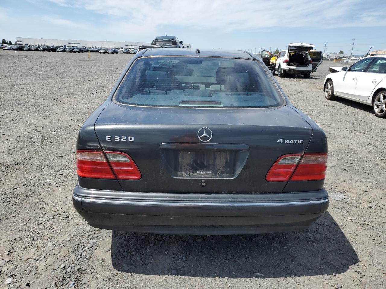 WDBJF82J91X044545 2001 Mercedes-Benz E 320 4Matic
