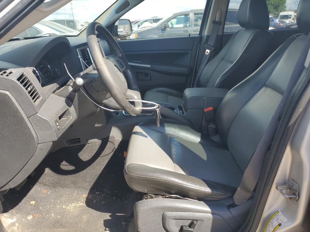 1J8HR48N78C128271 2008 Jeep Grand Cherokee Laredo