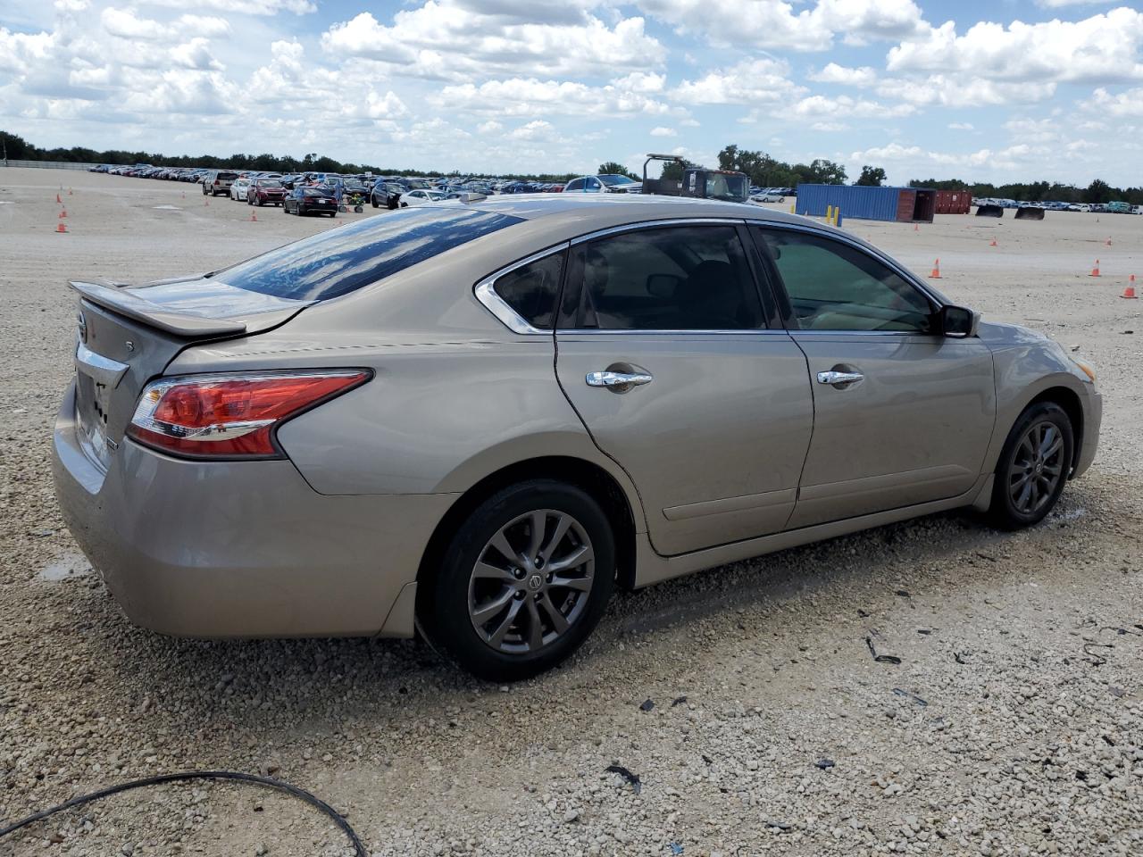 1N4AL3AP5FC464987 2015 Nissan Altima 2.5