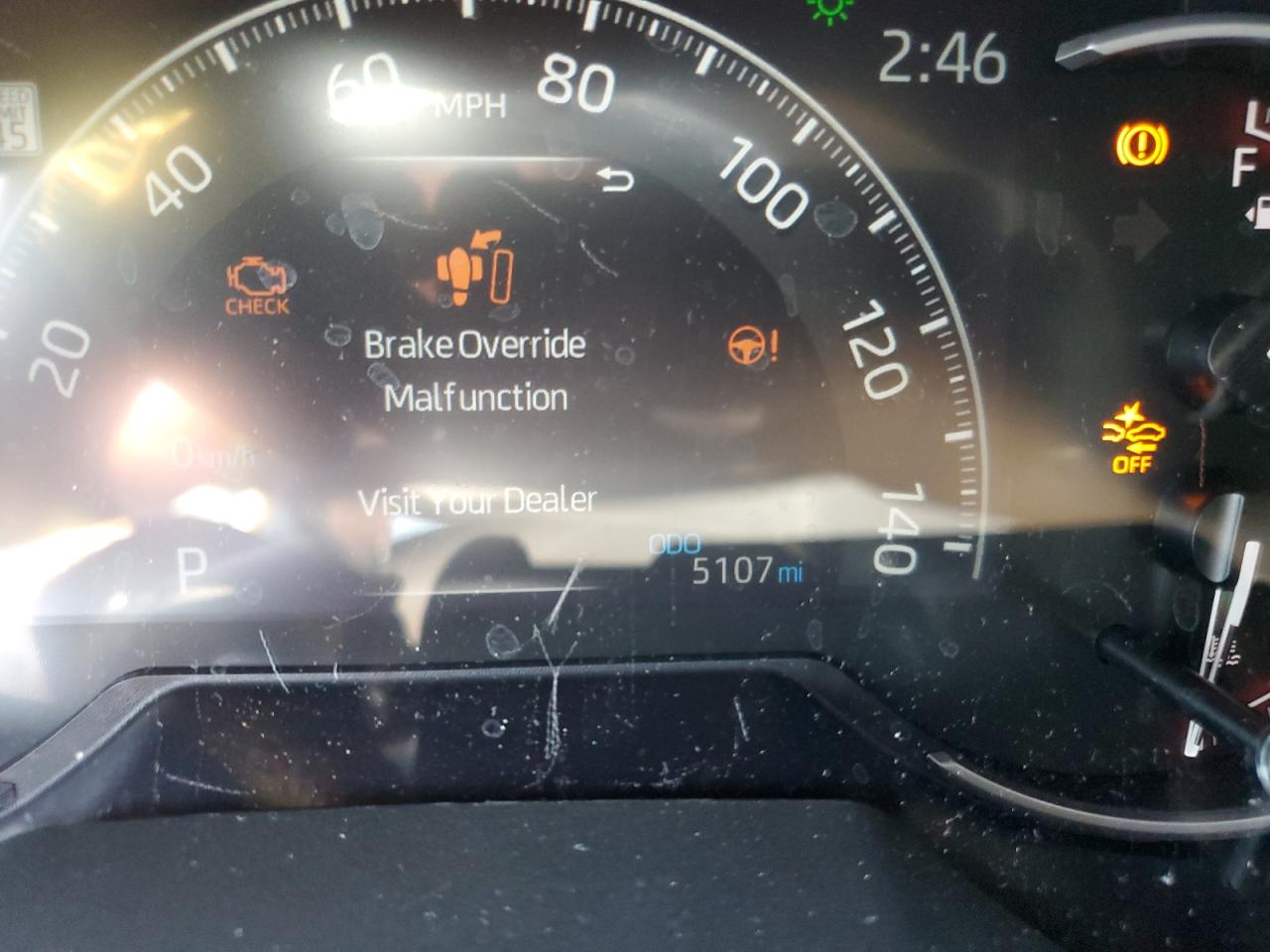 2T3H1RFV8RW315239 2024 Toyota Rav4 Le