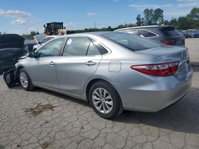 VIN 4T4BF1FK0FR514262 2015 Toyota Camry, LE no.2