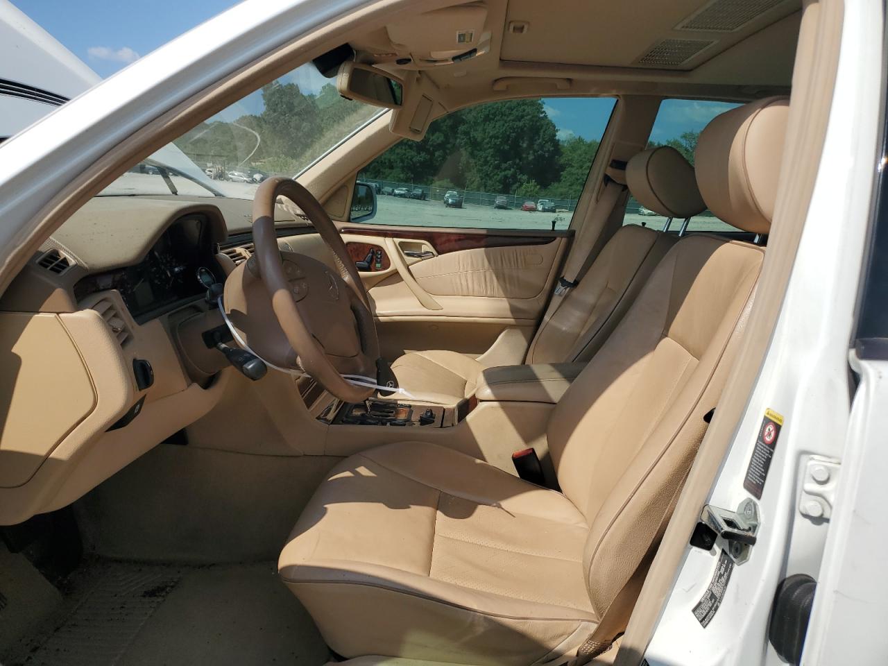 WDBJF65J31B339881 2001 Mercedes-Benz E 320